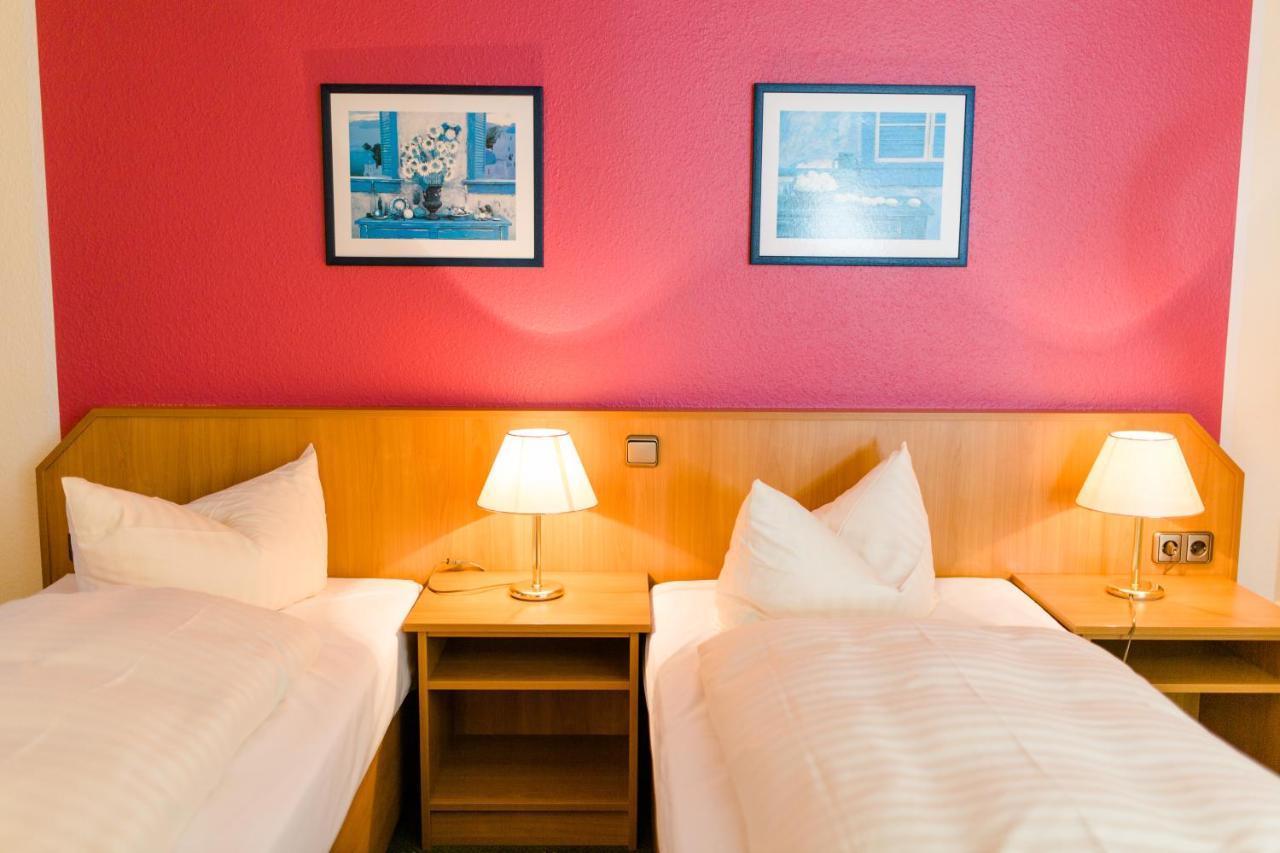 Akzent Hotel Zur Gruenen Eiche Bispingen Extérieur photo