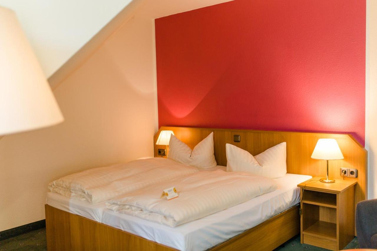 Akzent Hotel Zur Gruenen Eiche Bispingen Extérieur photo