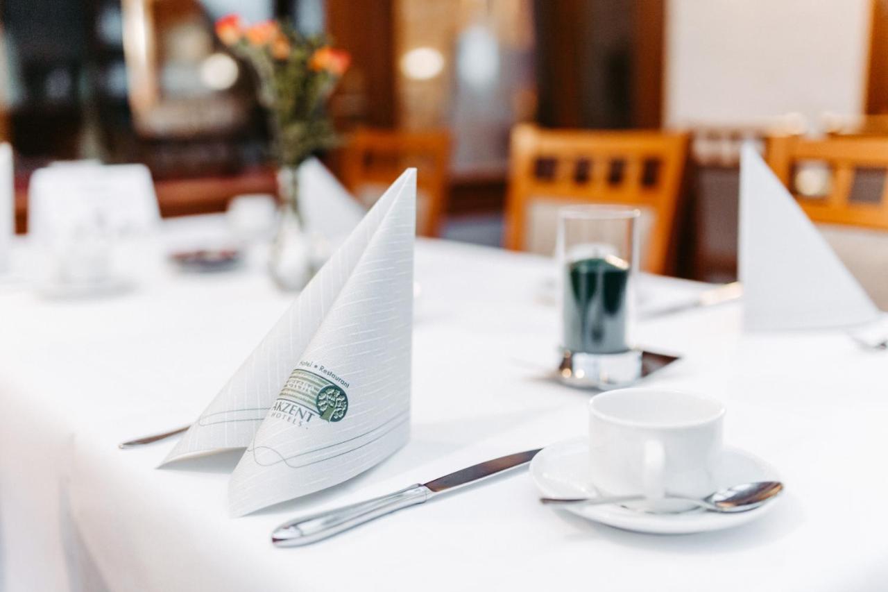 Akzent Hotel Zur Gruenen Eiche Bispingen Extérieur photo