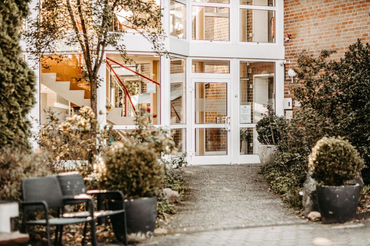 Akzent Hotel Zur Gruenen Eiche Bispingen Extérieur photo